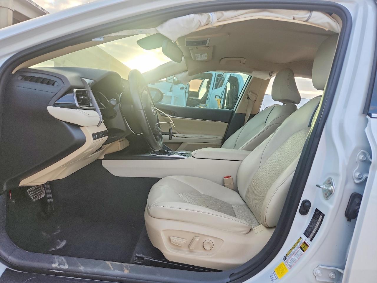 2022 Toyota Camry Xle - Фото 7