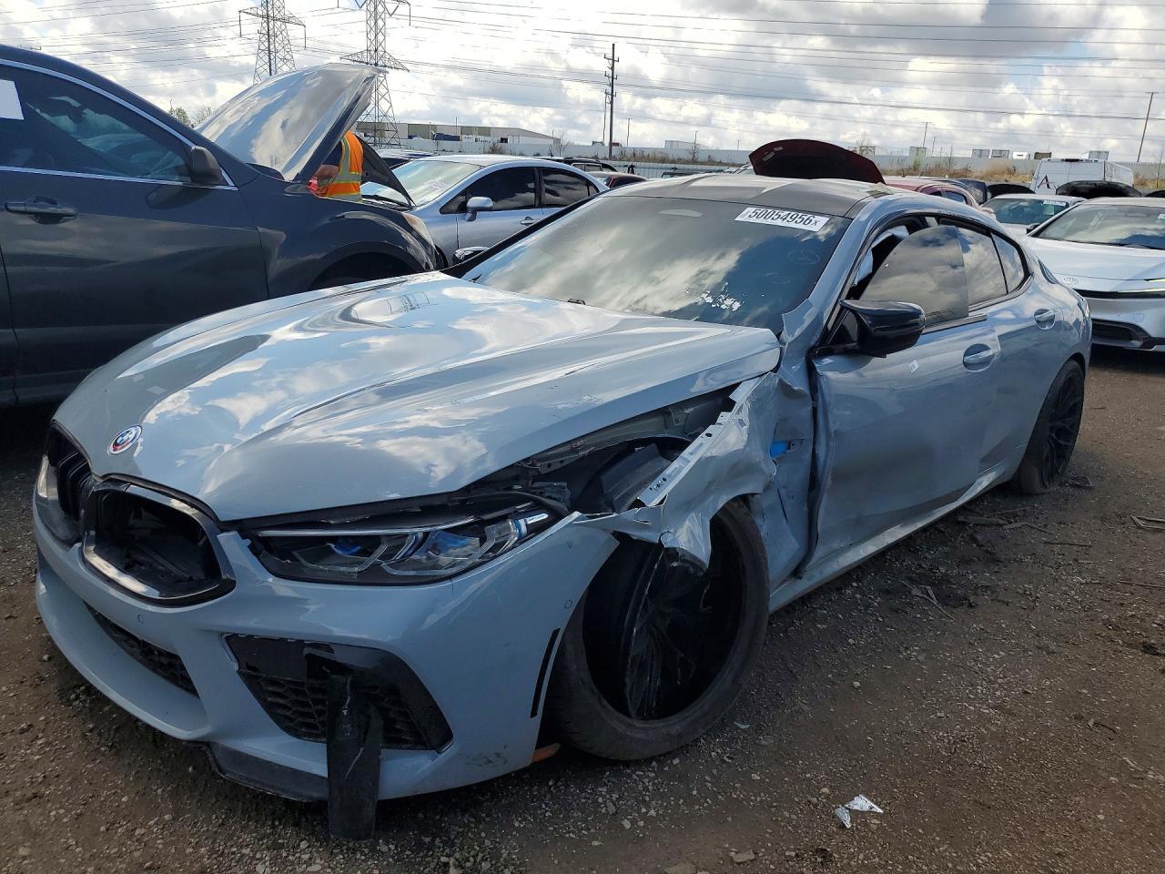 2023 BMW M8