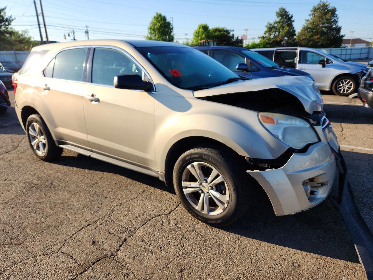 2011 Chevrolet Equinox Ls - Image 4