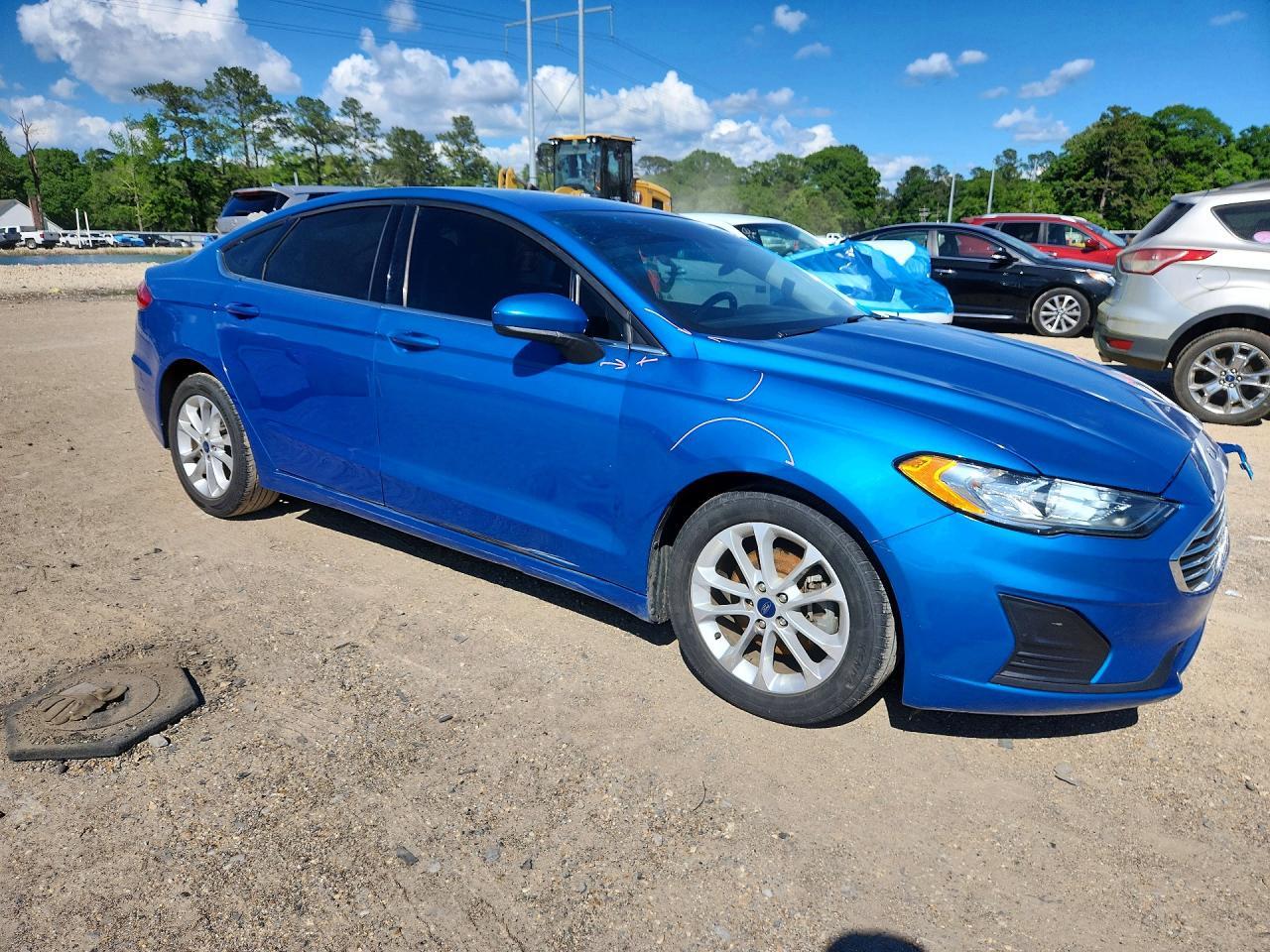 2020 Ford Fusion Se - Фото 4