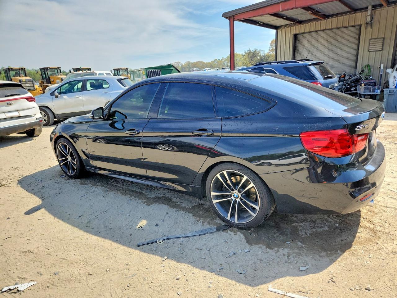 2014 BMW 335 Xigt - Фото 2