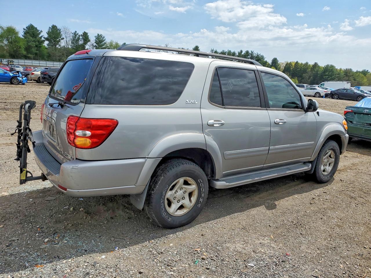 2002 Toyota Sequoia Sr5 - Фото 3