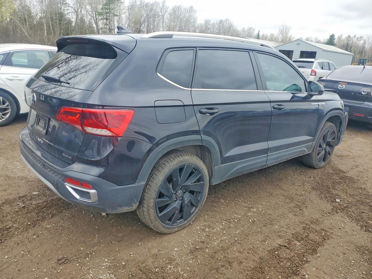 2023 Volkswagen Taos Sel - Фото 3