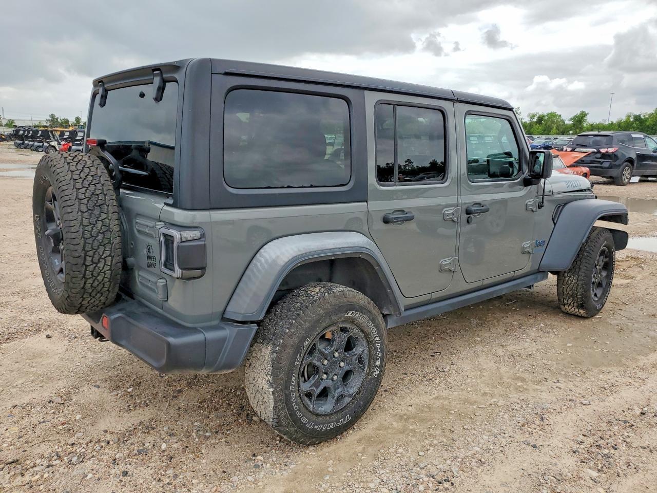 2023 Jeep Wrangler 4Xe - Фото 3