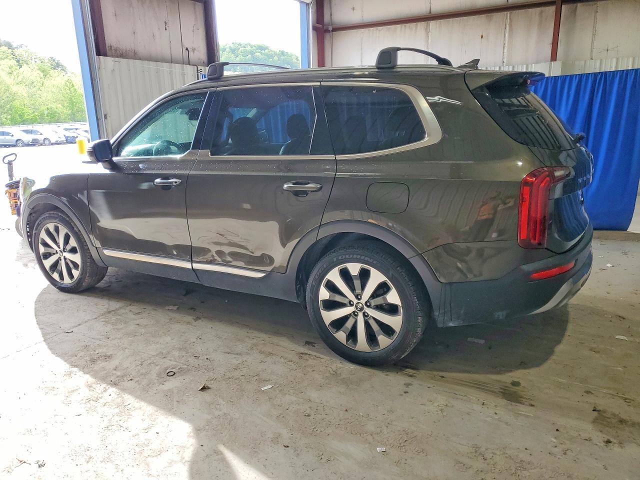 2021 Kia Telluride S - Фото 2