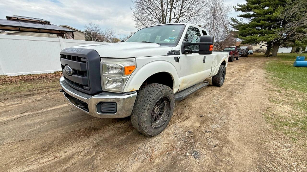 2015 Ford F250 Super Duty - Image 2