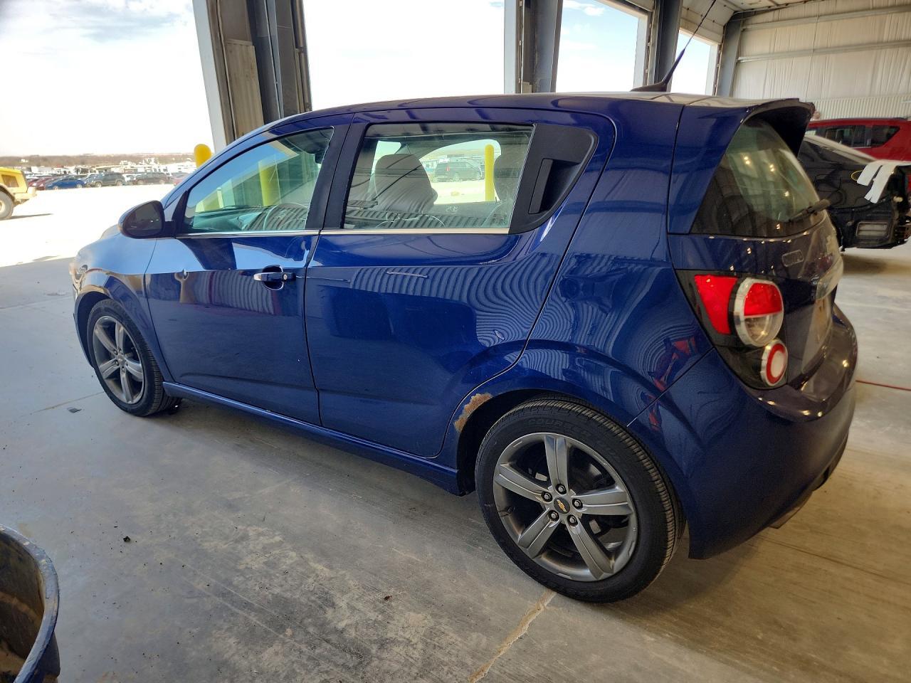 2014 Chevrolet Sonic Rs - Фото 2