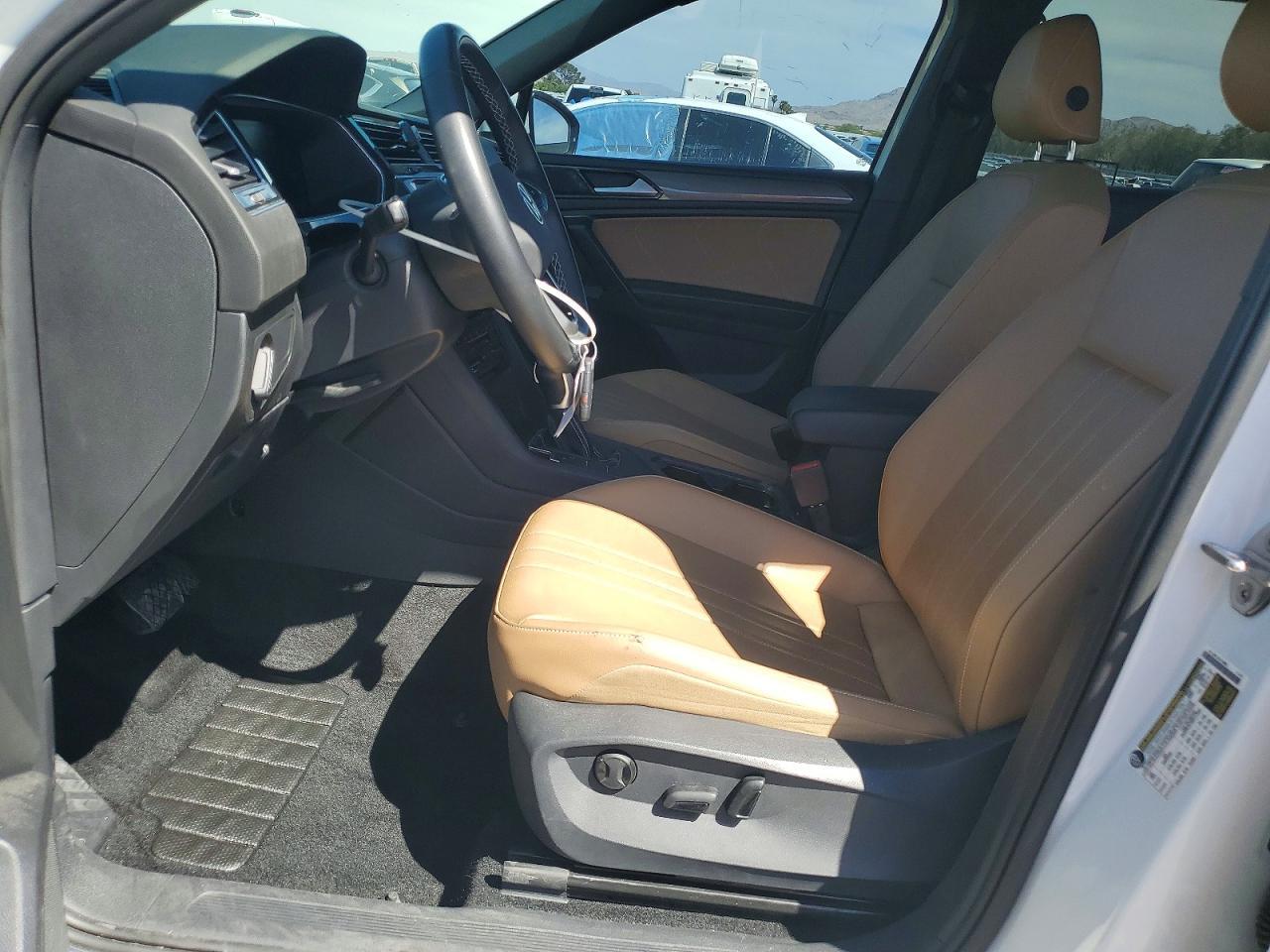 2022 Volkswagen Tiguan Se - Фото 7