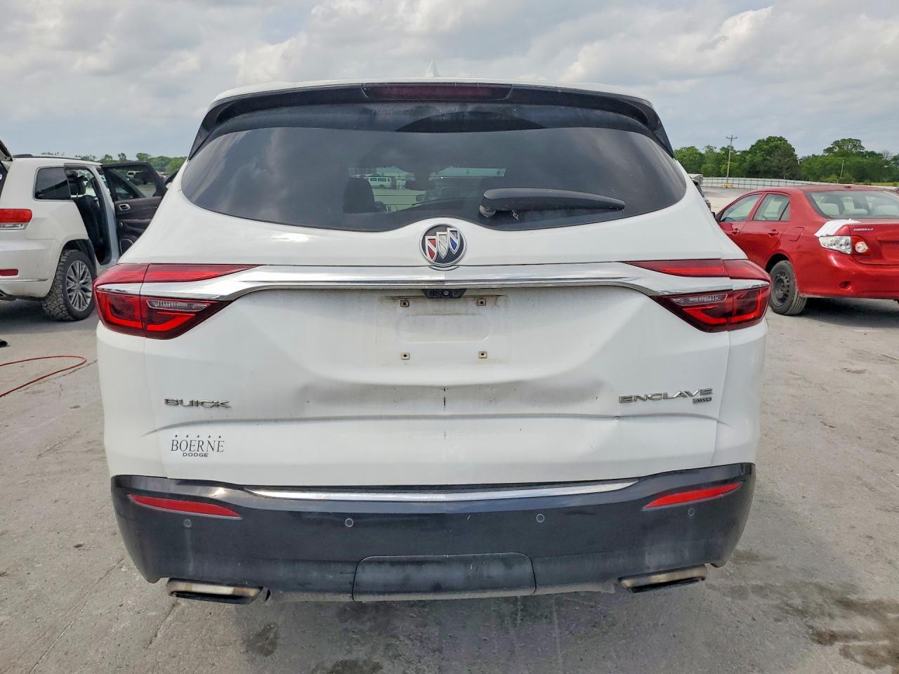 2018 Buick Enclave Premium - Image 6