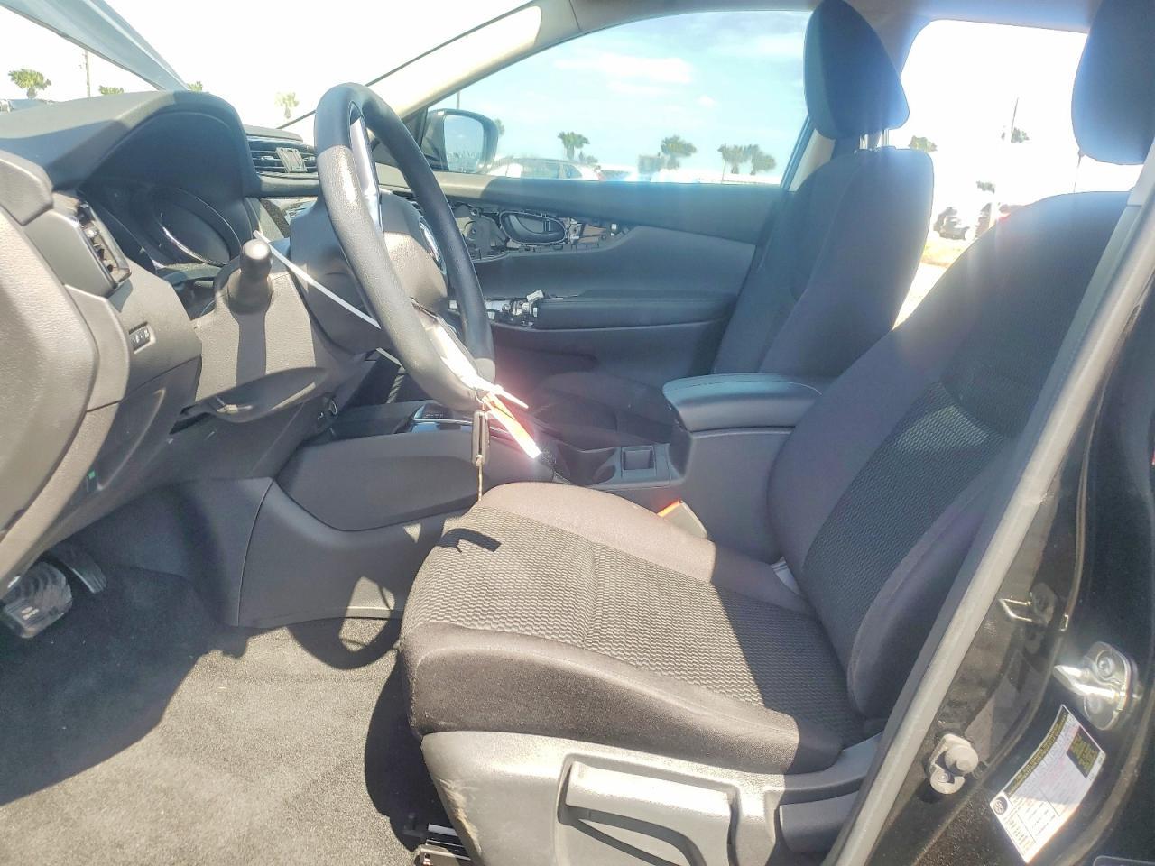2019 Nissan Rogue Sport S - Фото 7
