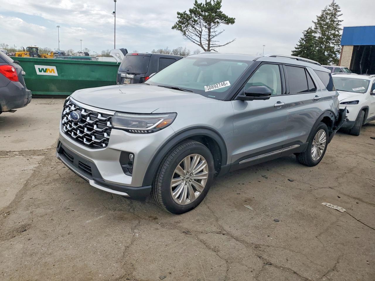 2025 Ford Explorer Platinum