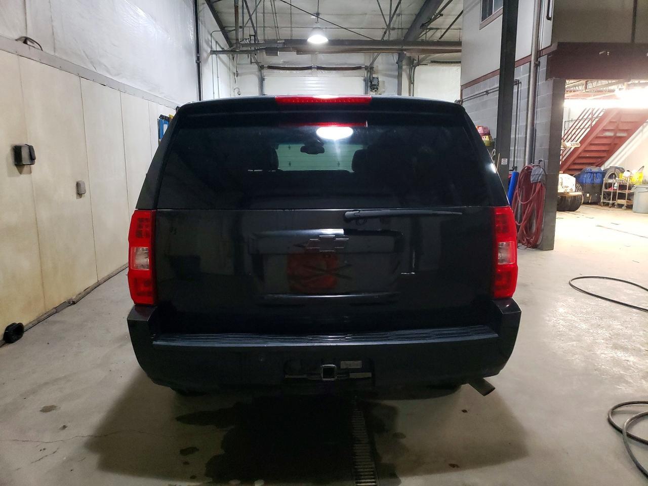 2009 Chevrolet Tahoe Hybrid - Image 6