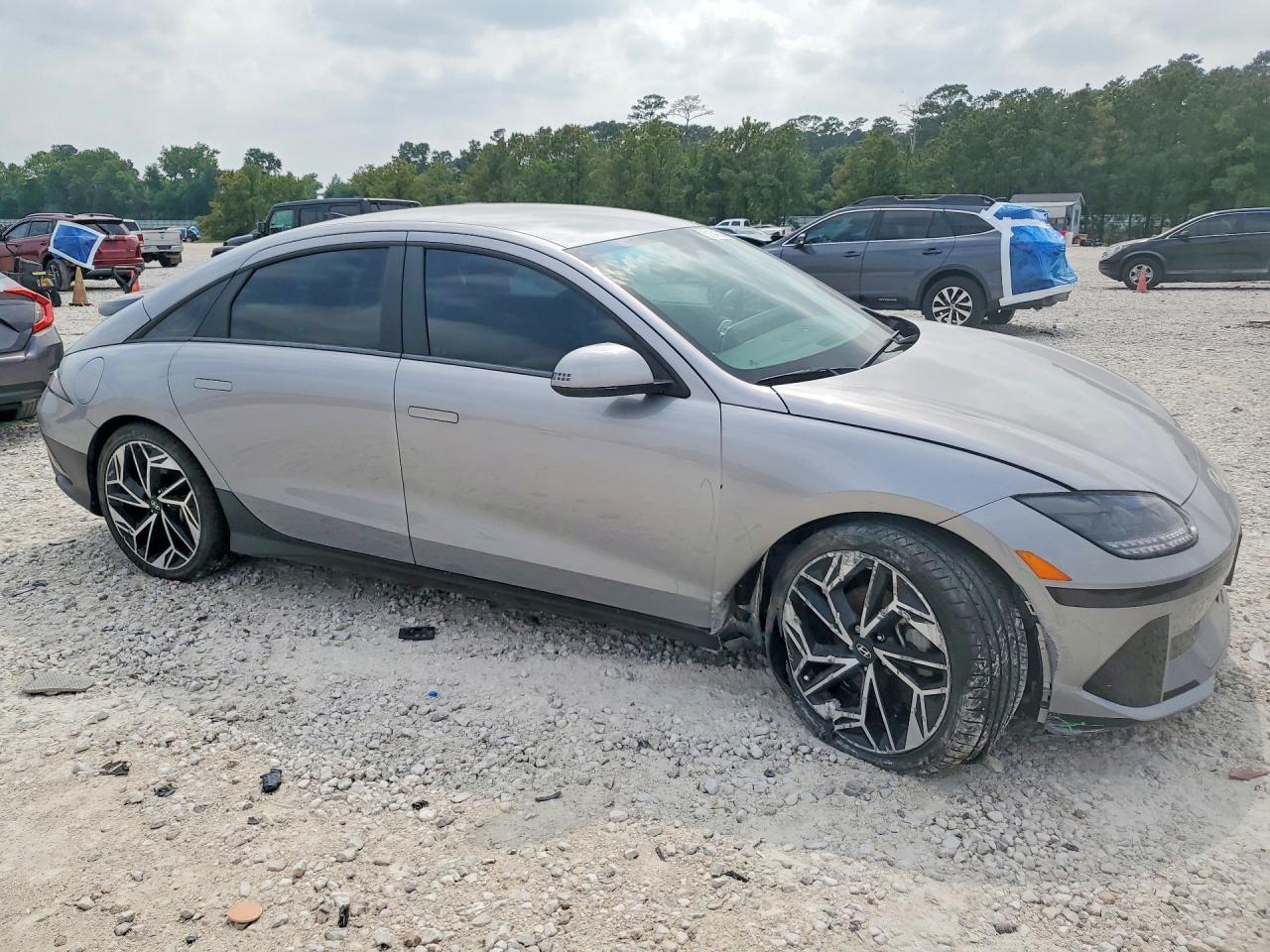 2024 Hyundai Ioniq 6 Sel - Image 4