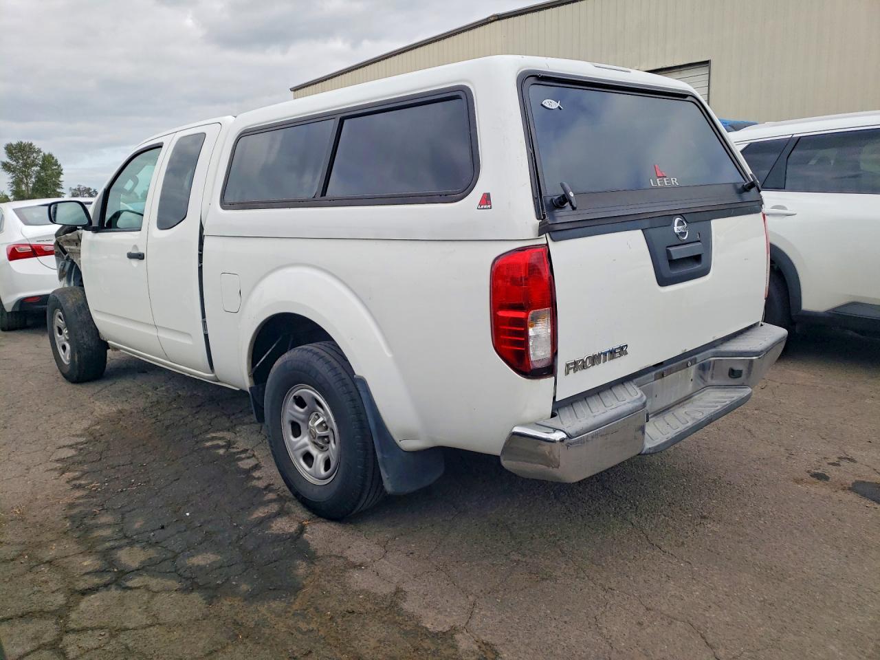 2015 Nissan Frontier S - Фото 2
