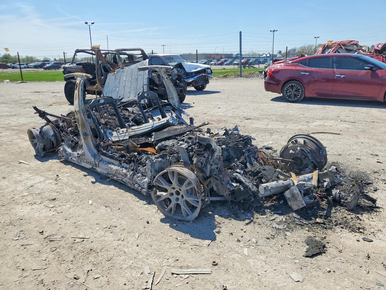 2023 Tesla Model S - Image 4