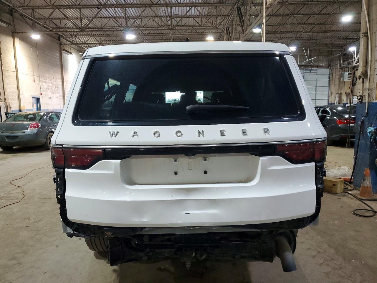 2024 Jeep Wagoneer L Series I - Image 6