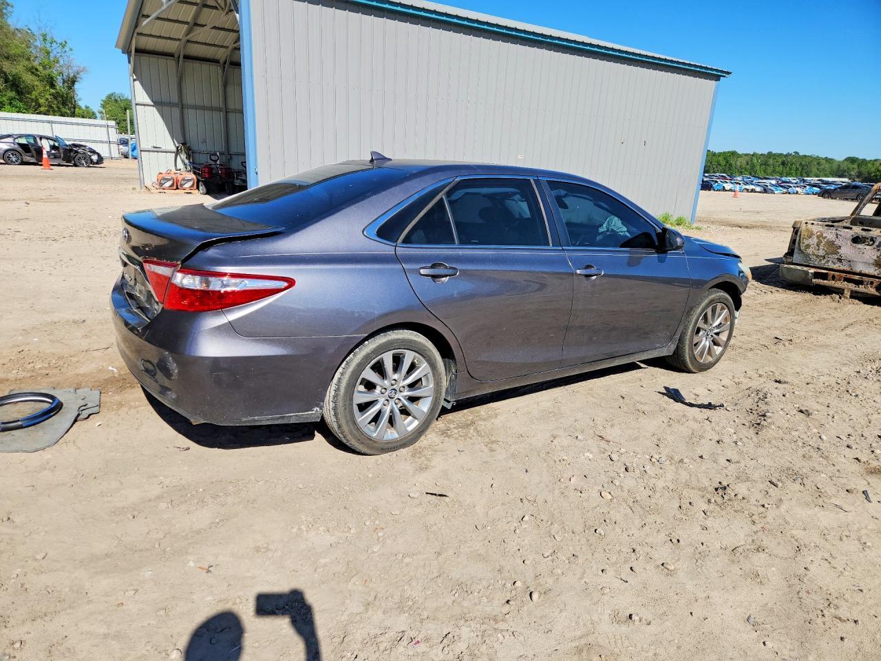 2015 Toyota Camry Xle - Фото 3