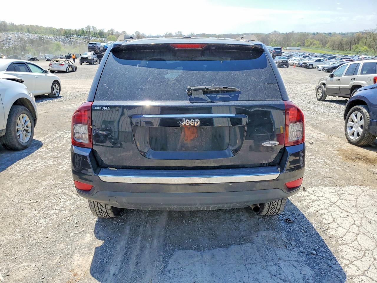 2015 Jeep Compass Latitude - Фото 6