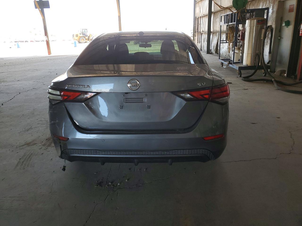 2020 Nissan Sentra - Фото 6