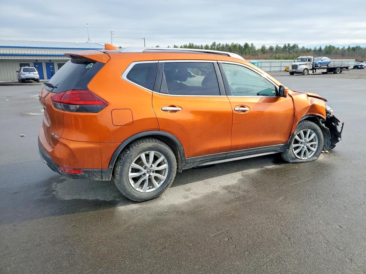2018 Nissan Rogue Sv - Image 3