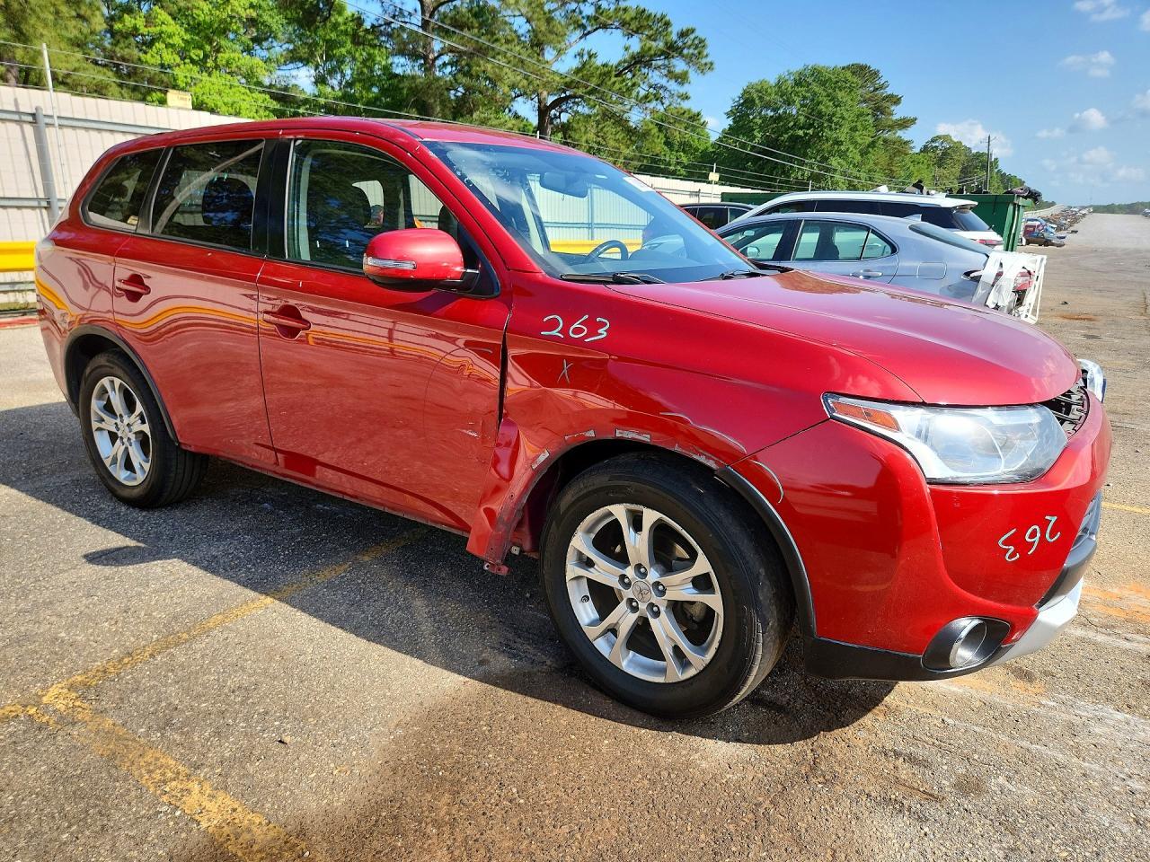 2015 Mitsubishi Outlander Se - Image 4