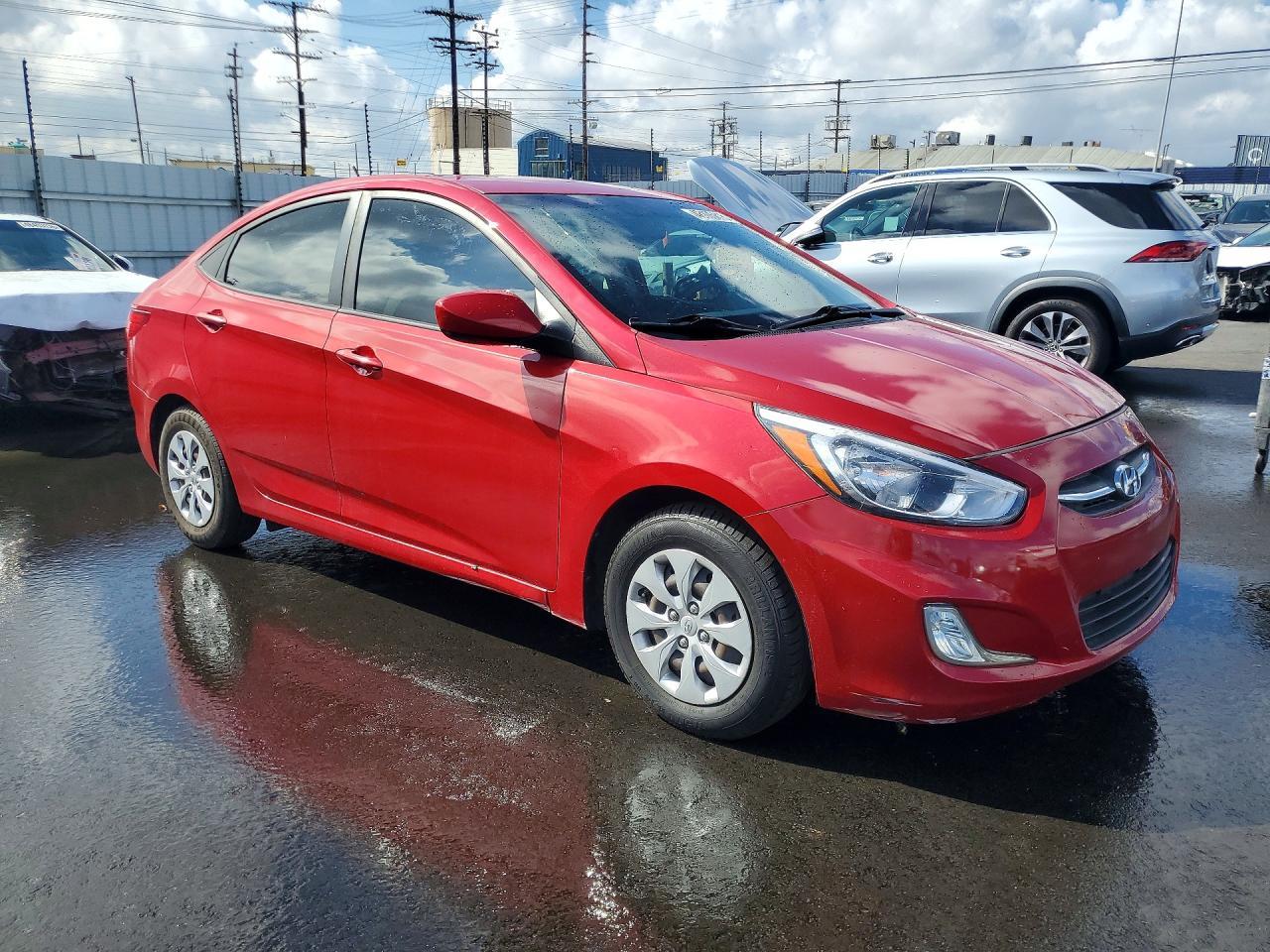2016 Hyundai Accent Se - Image 4