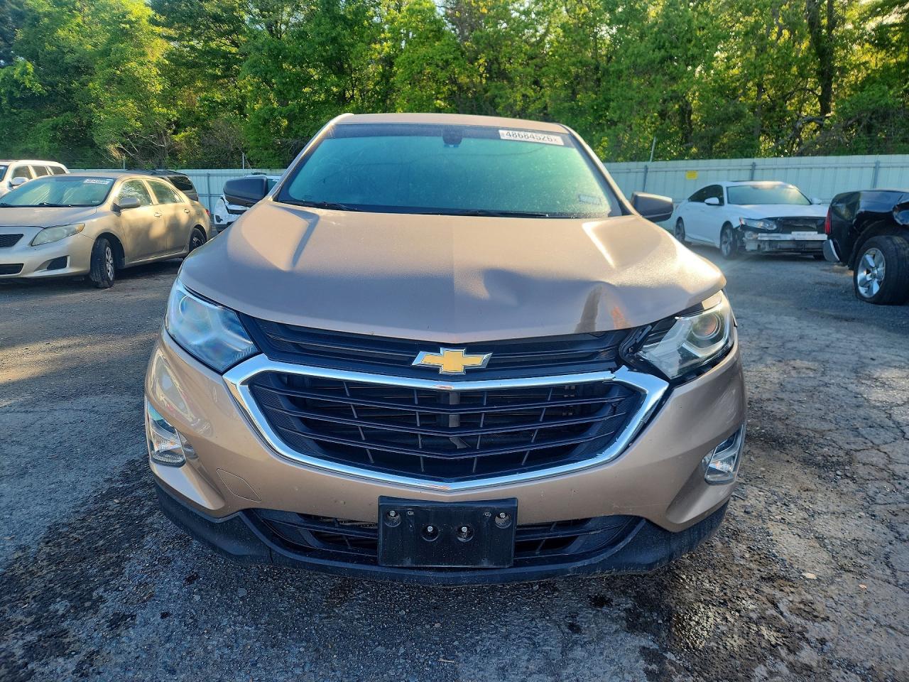2018 Chevrolet Equinox Ls - Фото 5