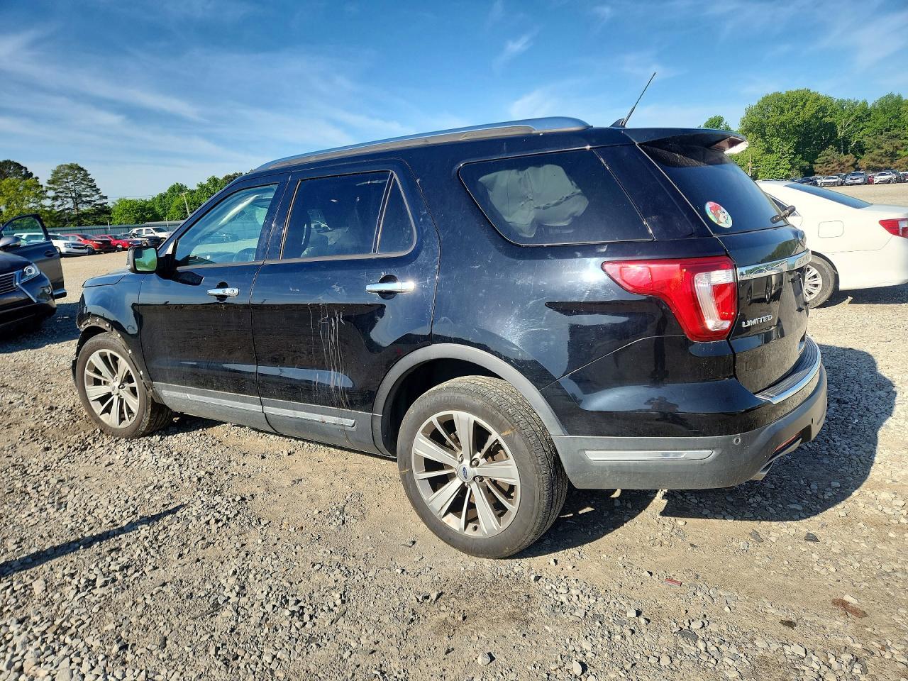 2018 Ford Explorer Limited - Image 2