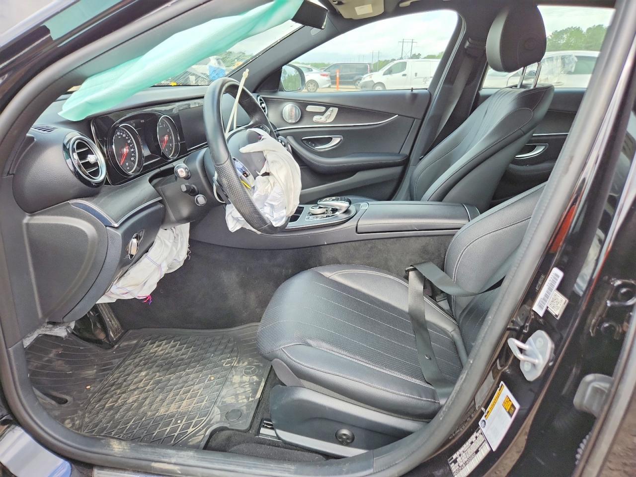 2018 Mercedes-Benz E 300 - Image 7