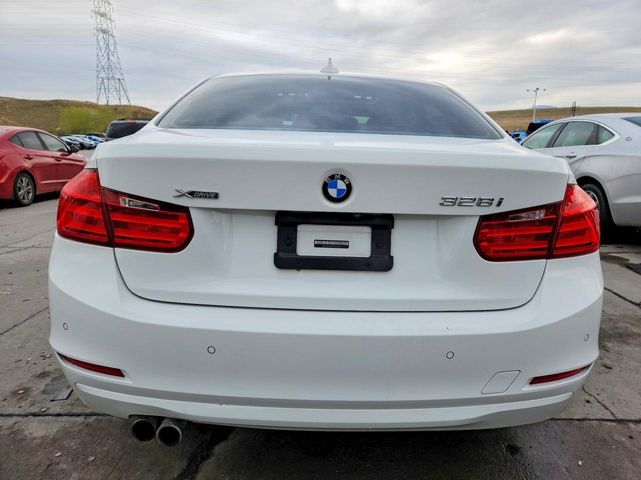 2015 BMW 328 Xi Sulev - Фото 6