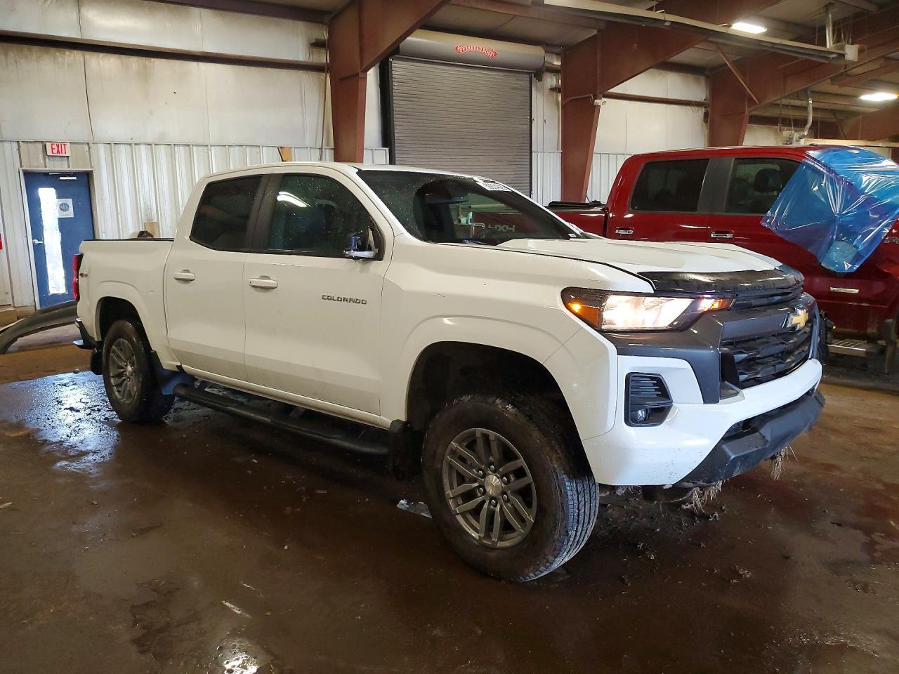 2024 Chevrolet Colorado Lt - Фото 4