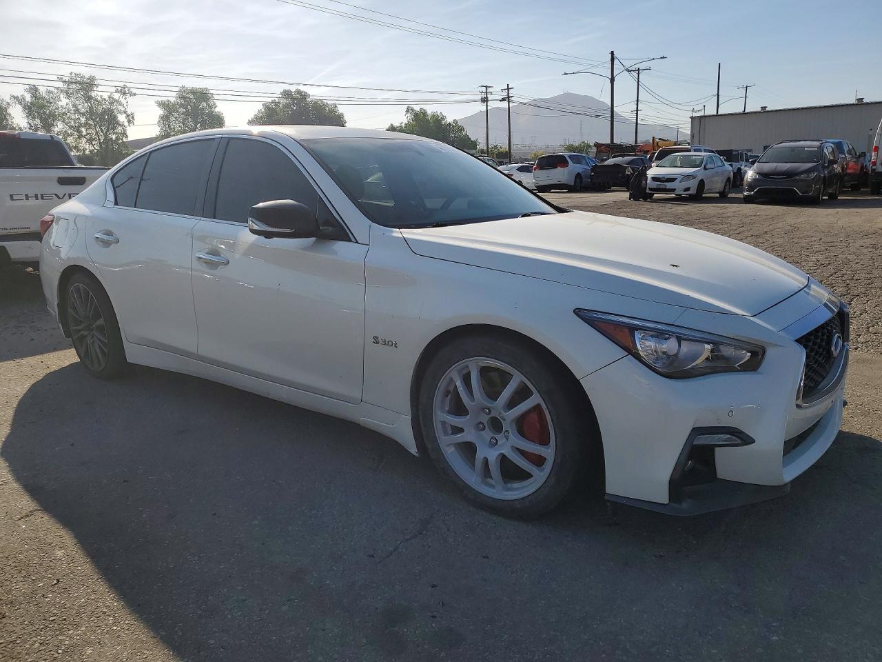 2018 Infiniti Q50 Red Sport 400 - Image 4