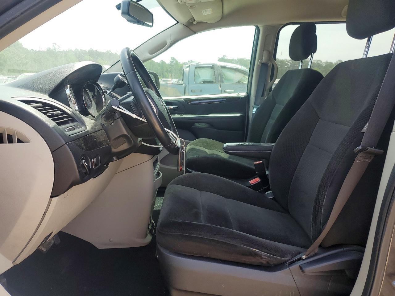 2016 Dodge Caravan - Фото 7