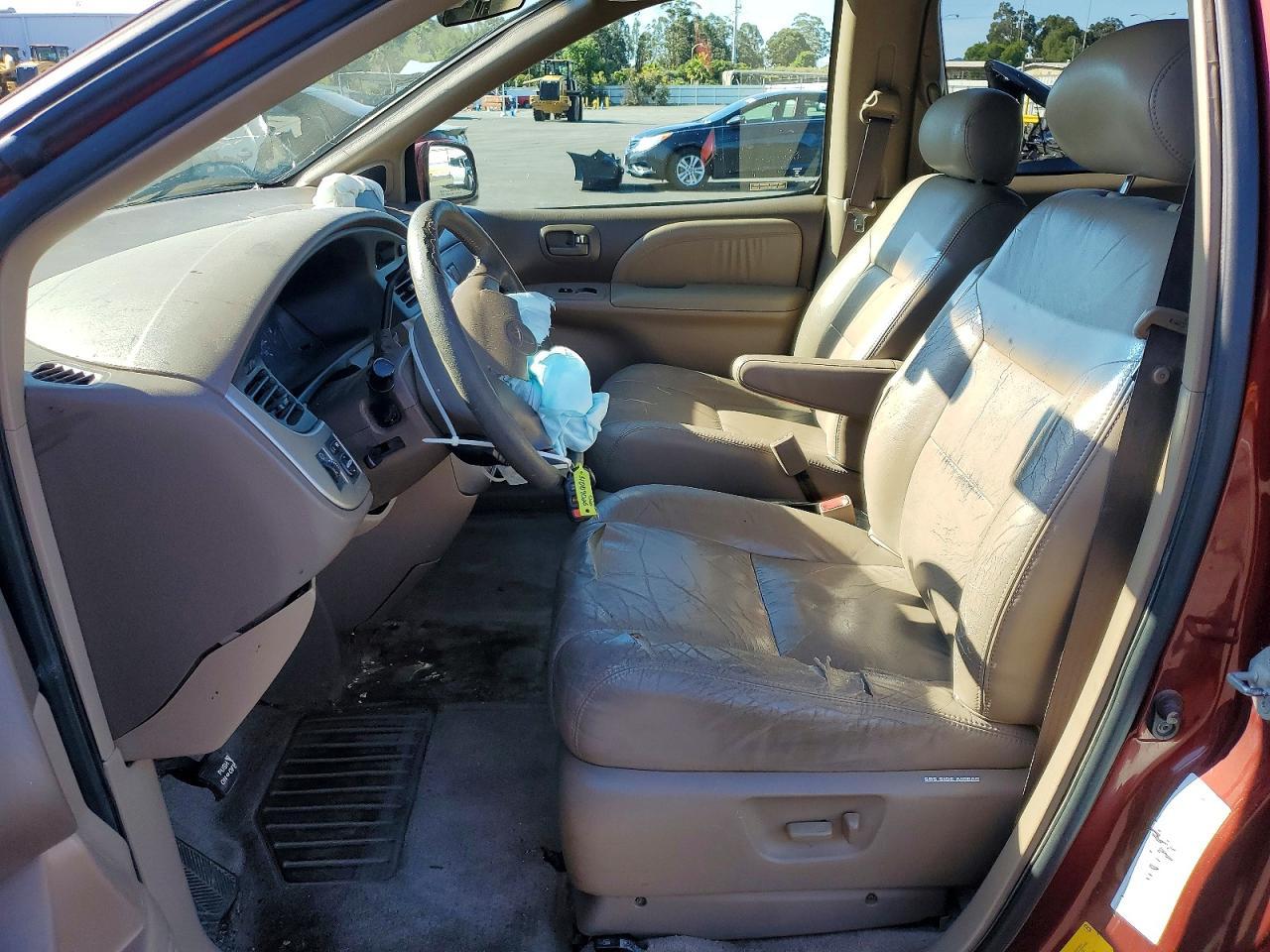 2002 Toyota Sienna Xle - Фото 7