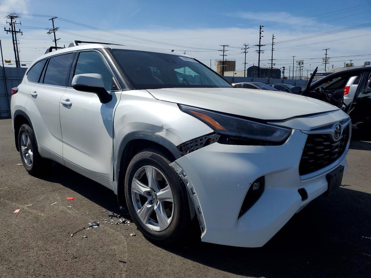2021 Toyota Highlander L - Фото 4