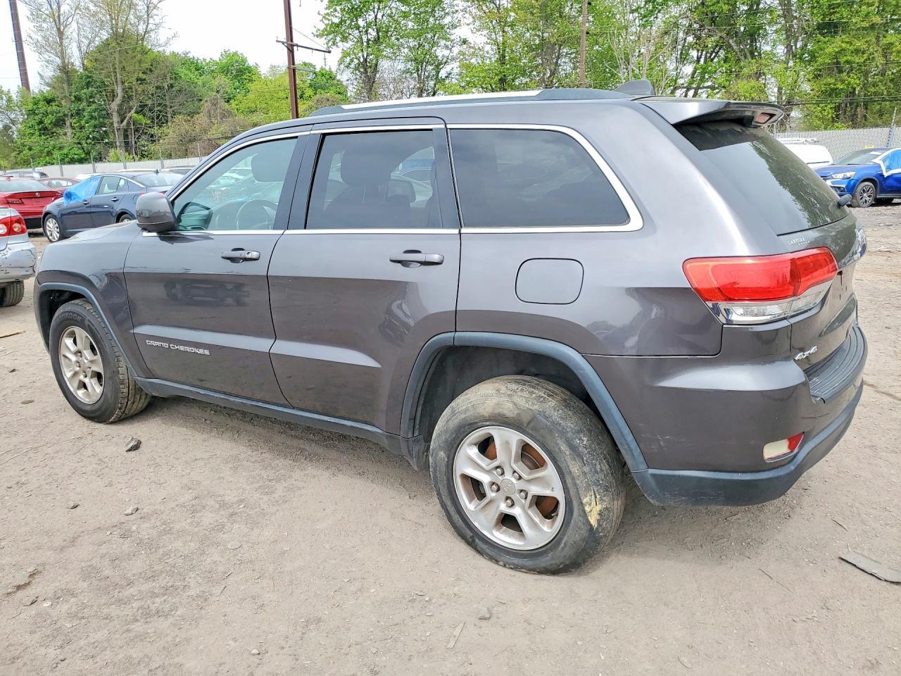2014 Jeep Grand Cherokee Laredo - Image 2