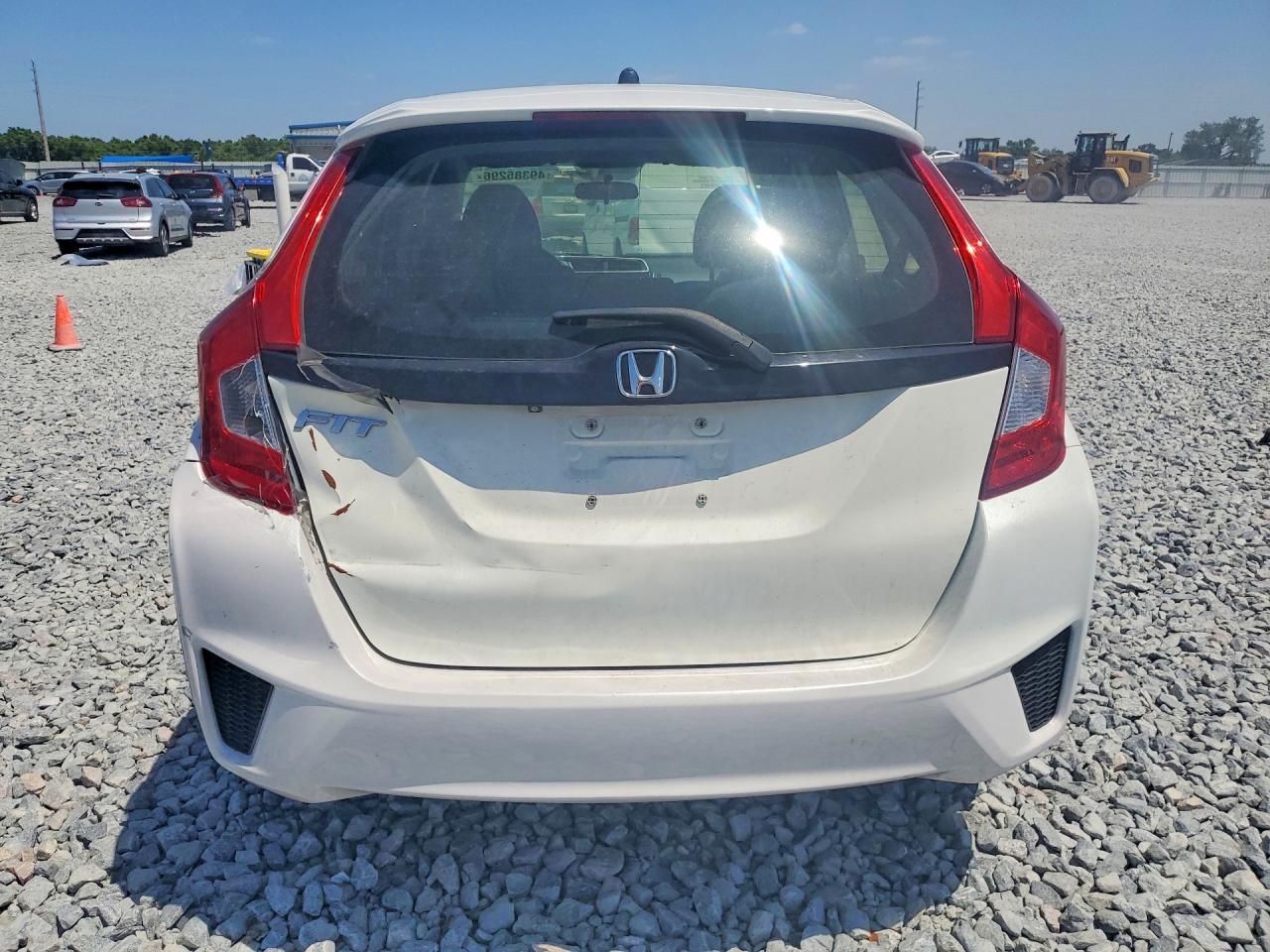 2017 Honda Fit Lx - Image 6