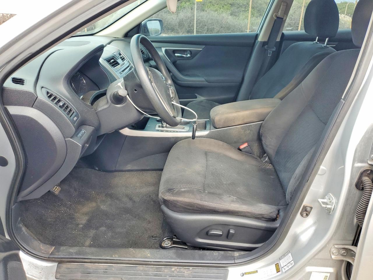 2015 Nissan Altima 2.5 S - Фото 7