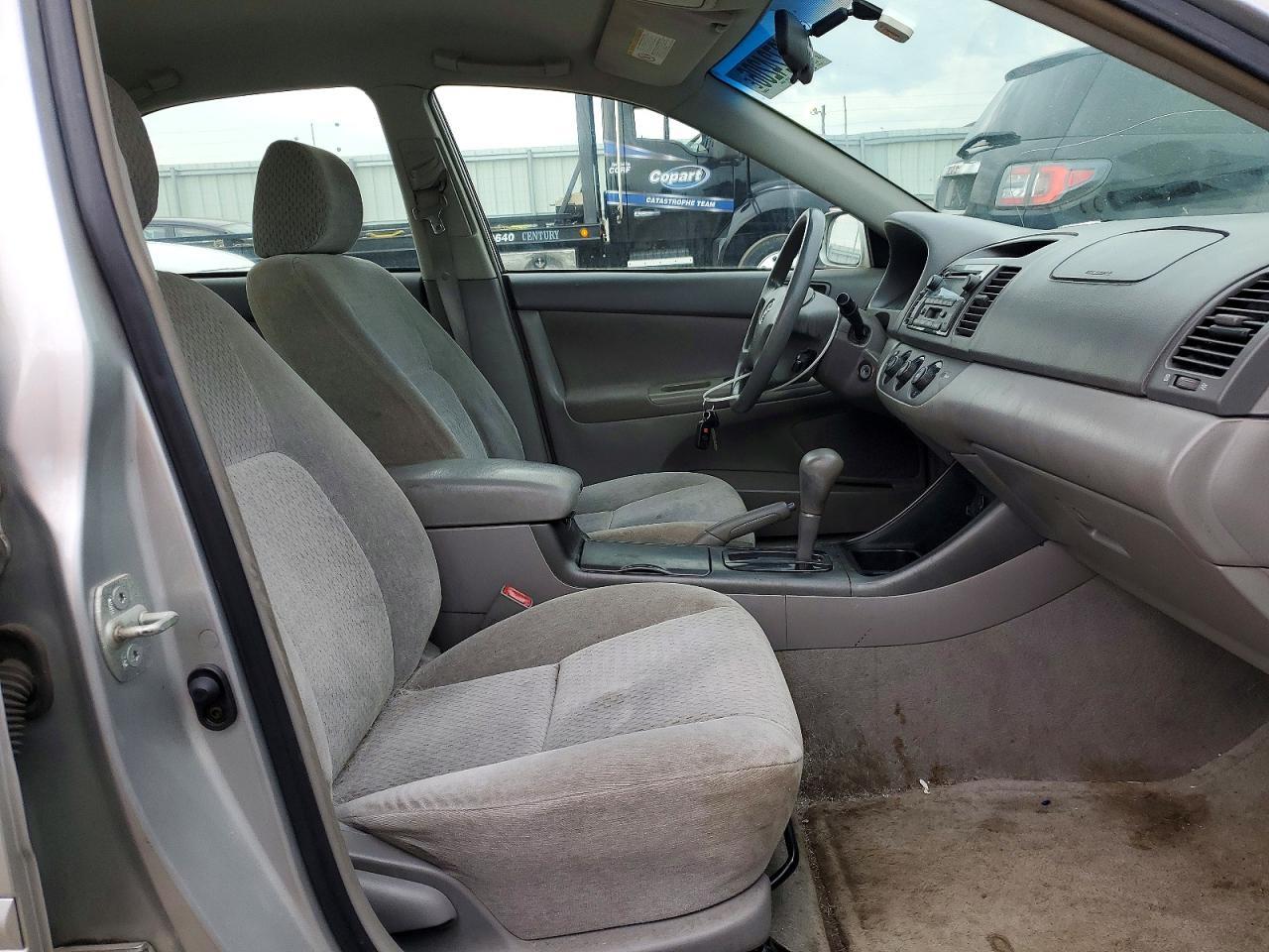 2003 Toyota Camry Le V6 - Фото 7