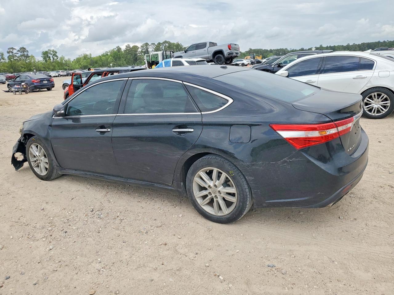2014 Toyota Avalon Xle Premium - Image 2