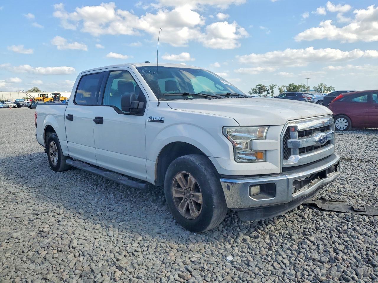 2016 Ford F150 Supercrew - Фото 4