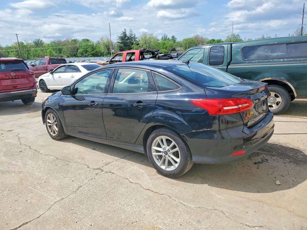 2017 Ford Focus Se - Фото 2