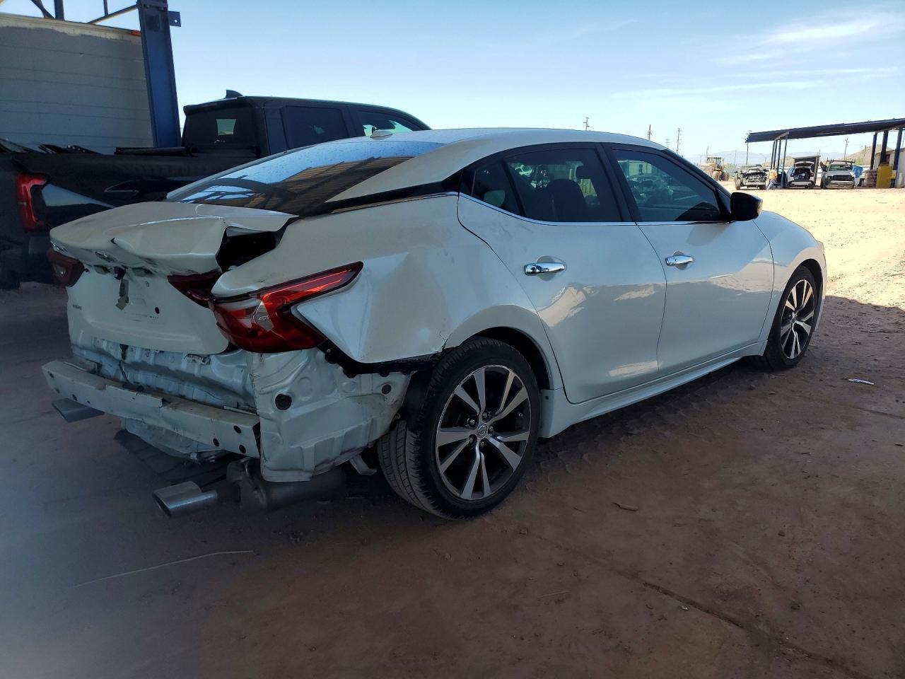 2017 Nissan Maxima - Фото 3