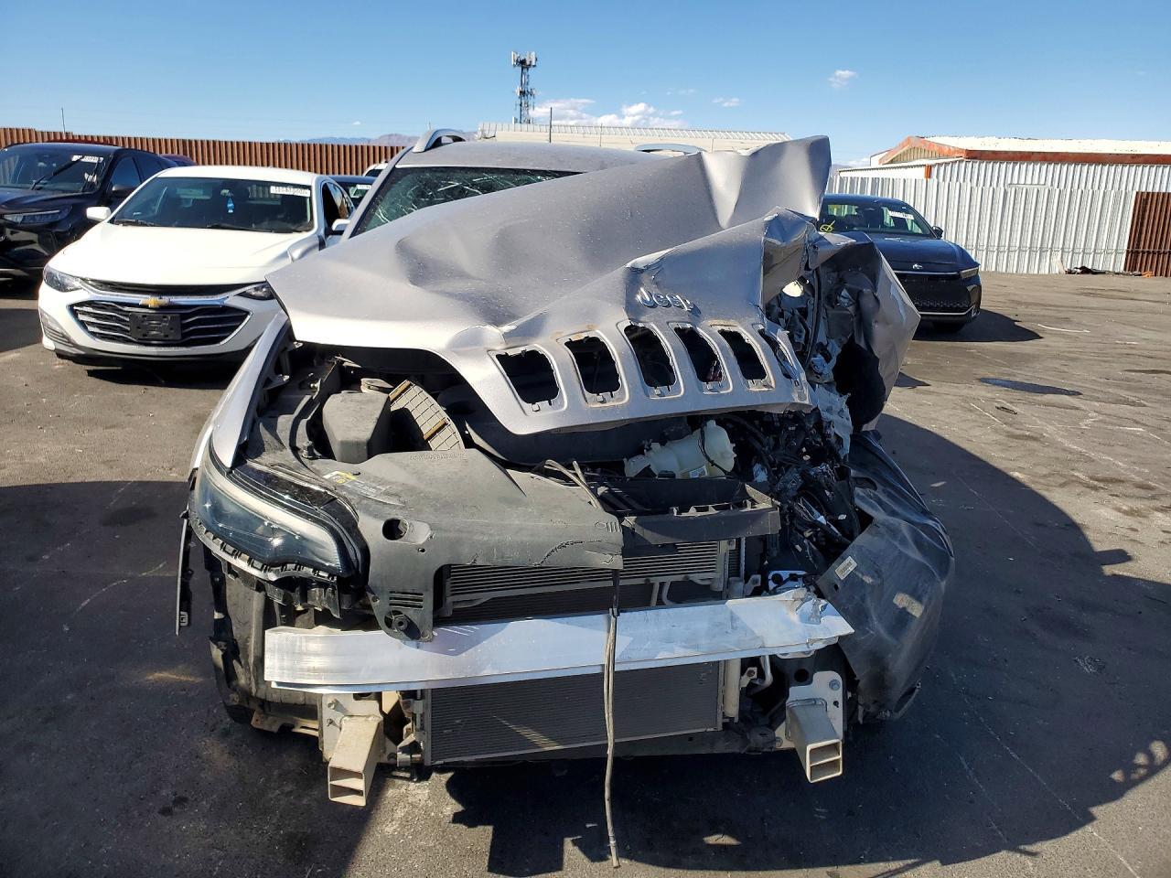 2020 Jeep Cherokee Limited - Фото 5