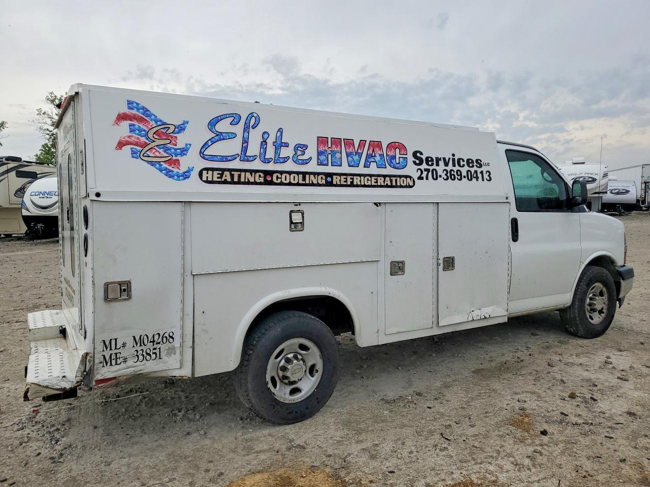 2014 Chevrolet Express G3500 - Фото 3