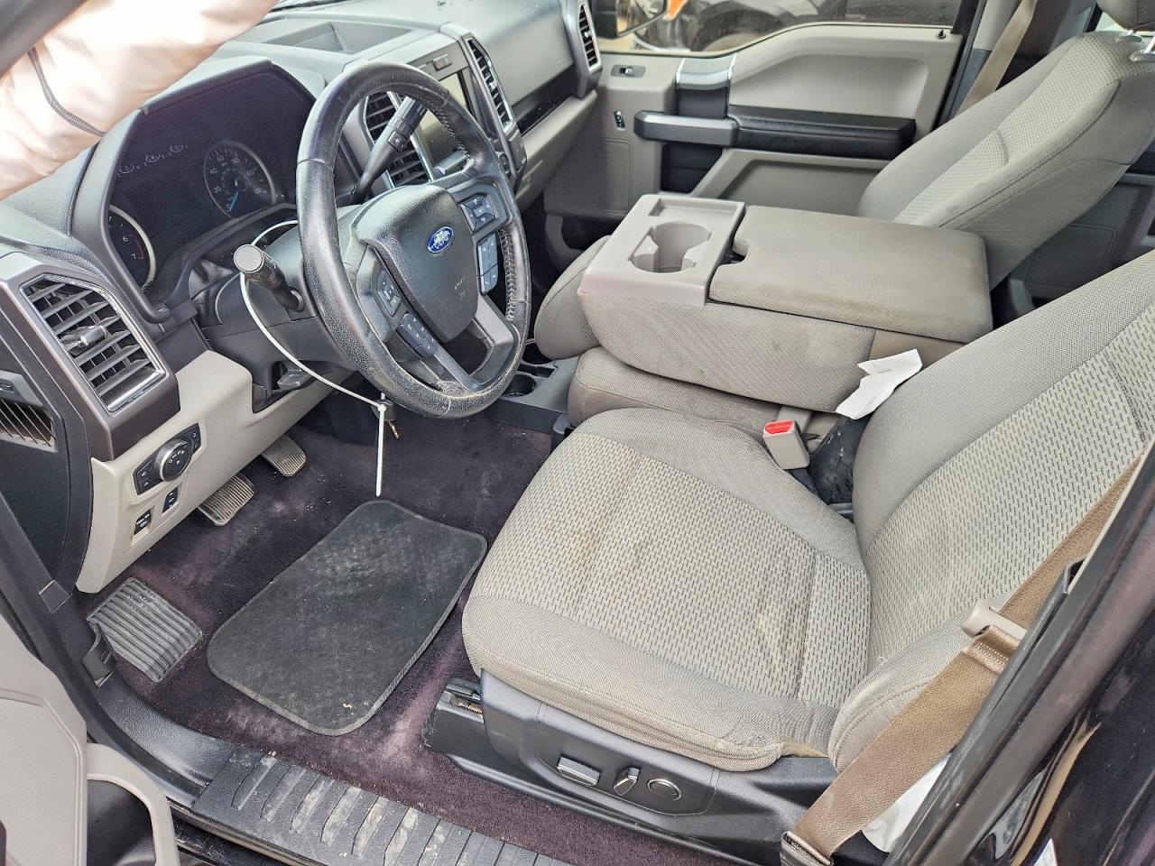 2016 Ford F150 Supercrew - Image 7