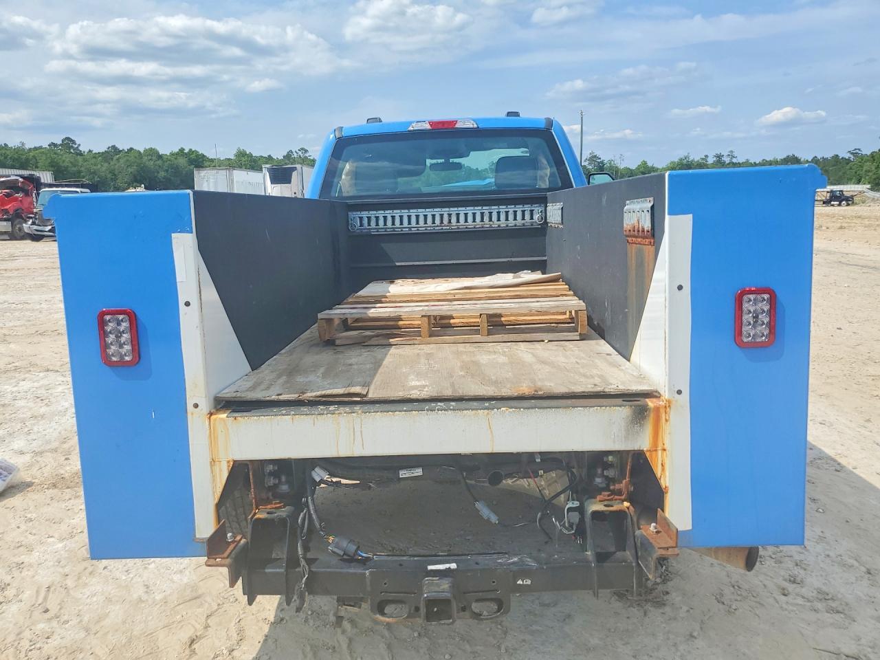 2024 Ford F250 - Фото 6