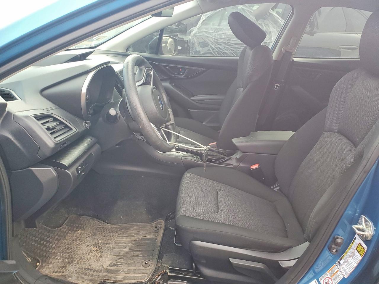 2017 Subaru Impreza Premium - Фото 7