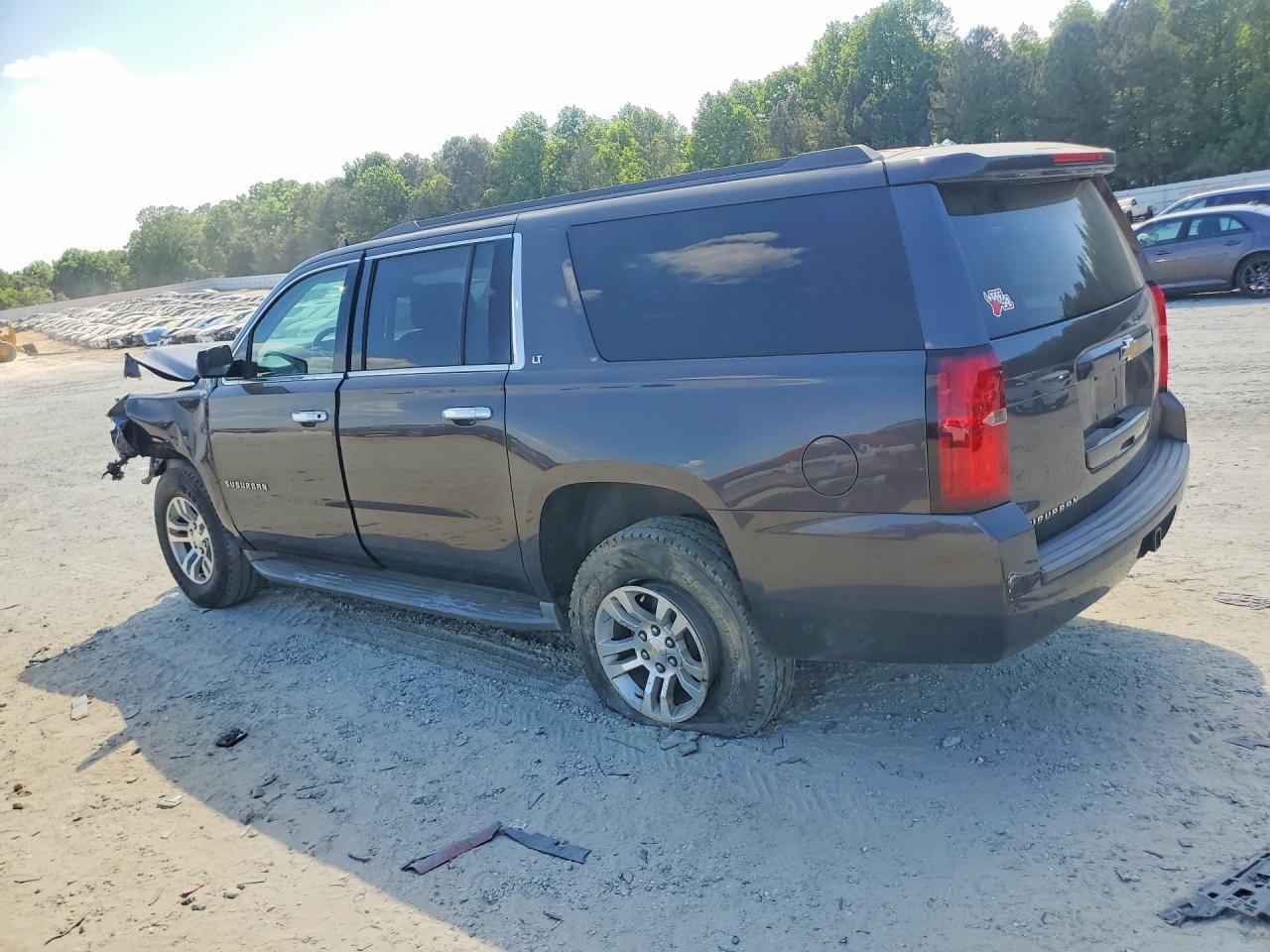 2015 Chevrolet Suburban C1500 Lt - Image 2