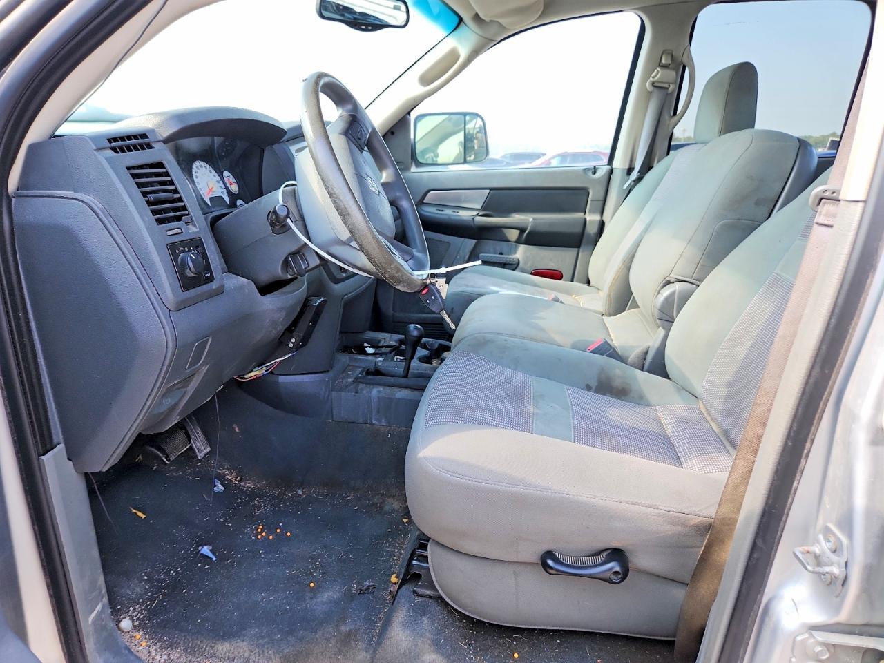 2007 Dodge Ram 2500 St - Фото 7